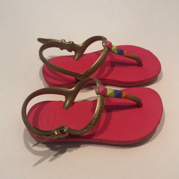 Havaianas Other - Havaianas flip flops with adjustable gold back.